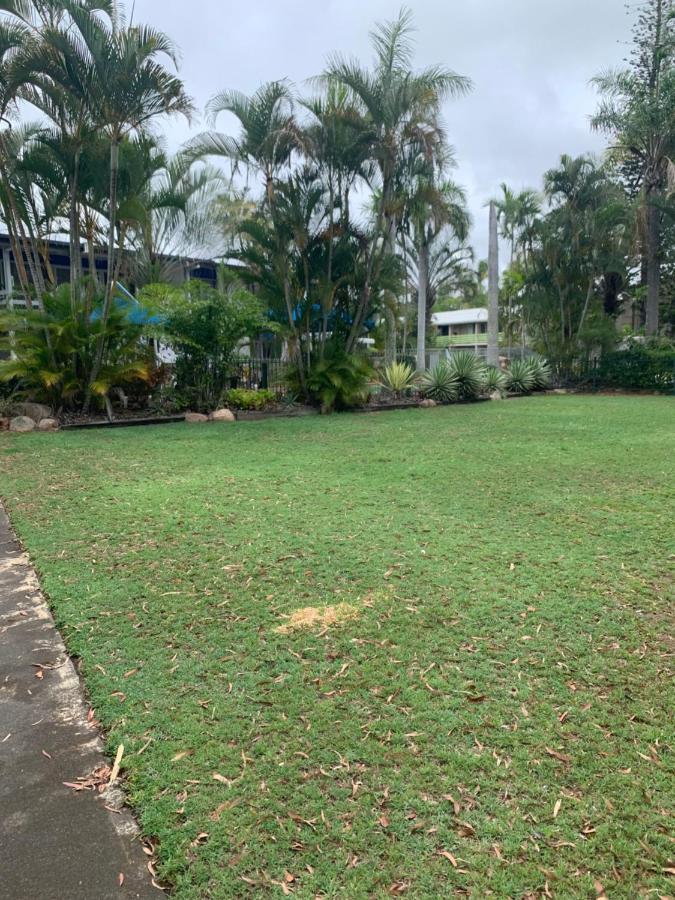 Beachfront At Silver Sands Hervey Bay Exterior photo